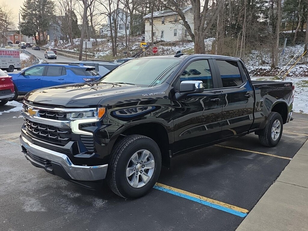 New 2026 Chevrolet Silverado 1500 LT w/1LT Truck Crew Cab