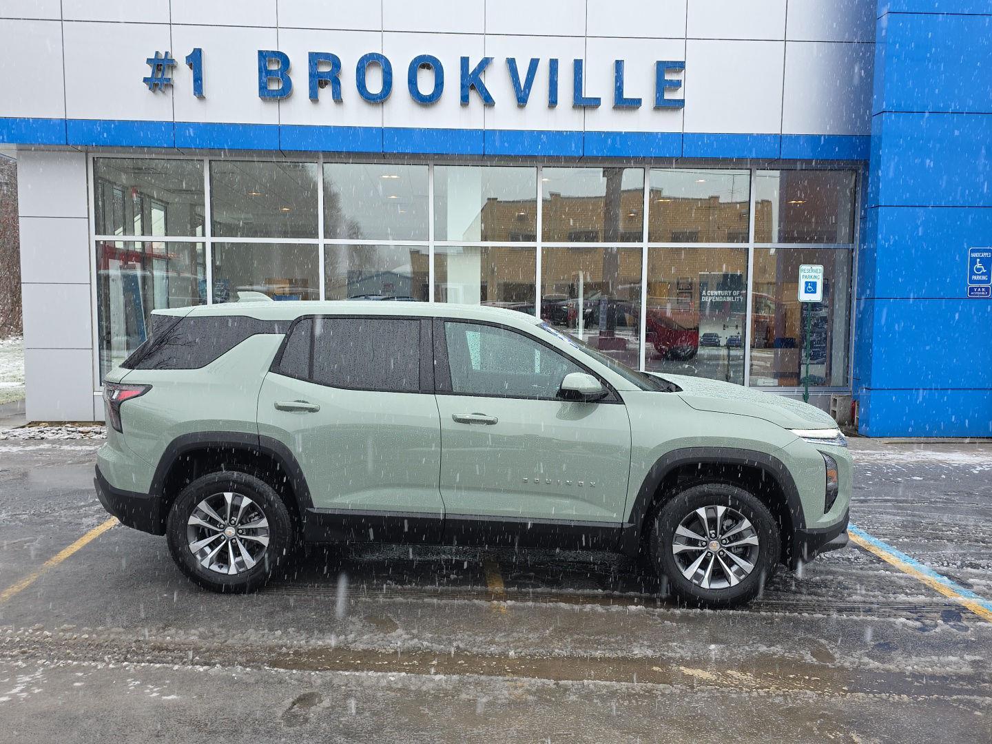 2026 Chevrolet Equinox LT's photo