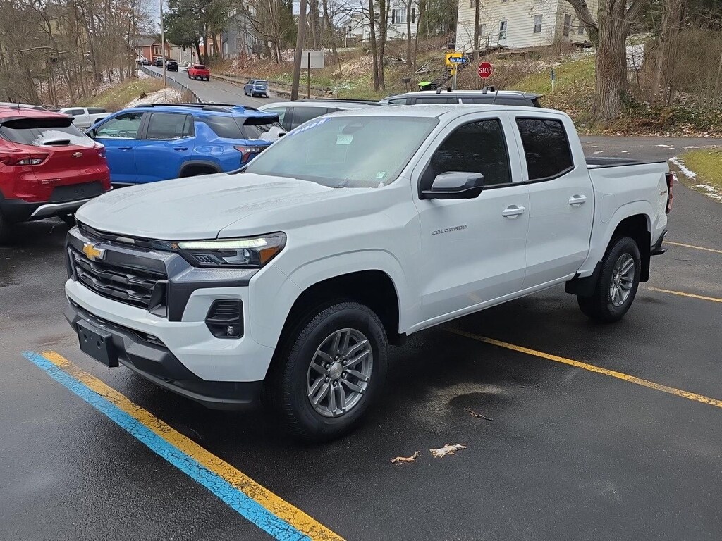 New 2025 Chevrolet Colorado LT Truck Crew Cab