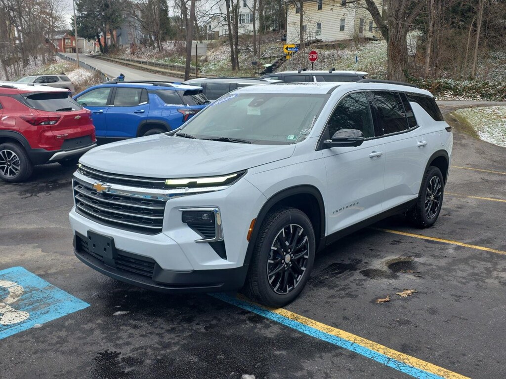 New 2026 Chevrolet Traverse LT SUV