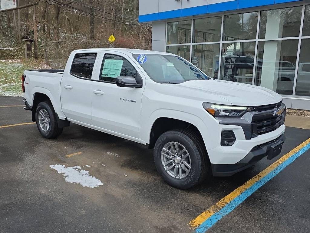 New 2025 Chevrolet Colorado LT Truck Crew Cab