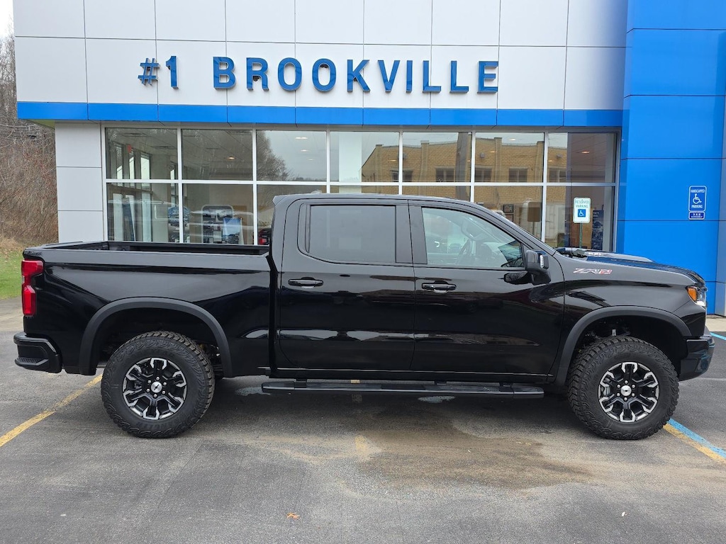New 2025 Chevrolet Silverado 1500 ZR2 Truck Crew Cab