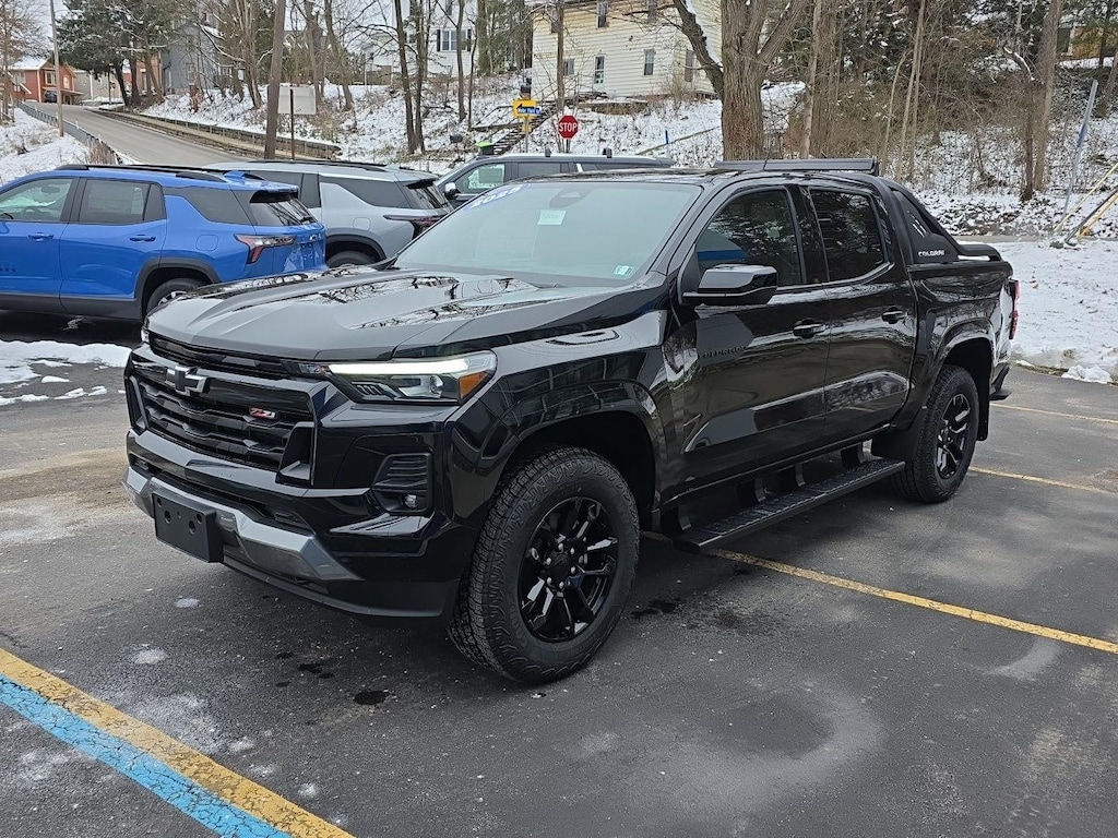 New 2025 Chevrolet Colorado Z71 Truck Crew Cab