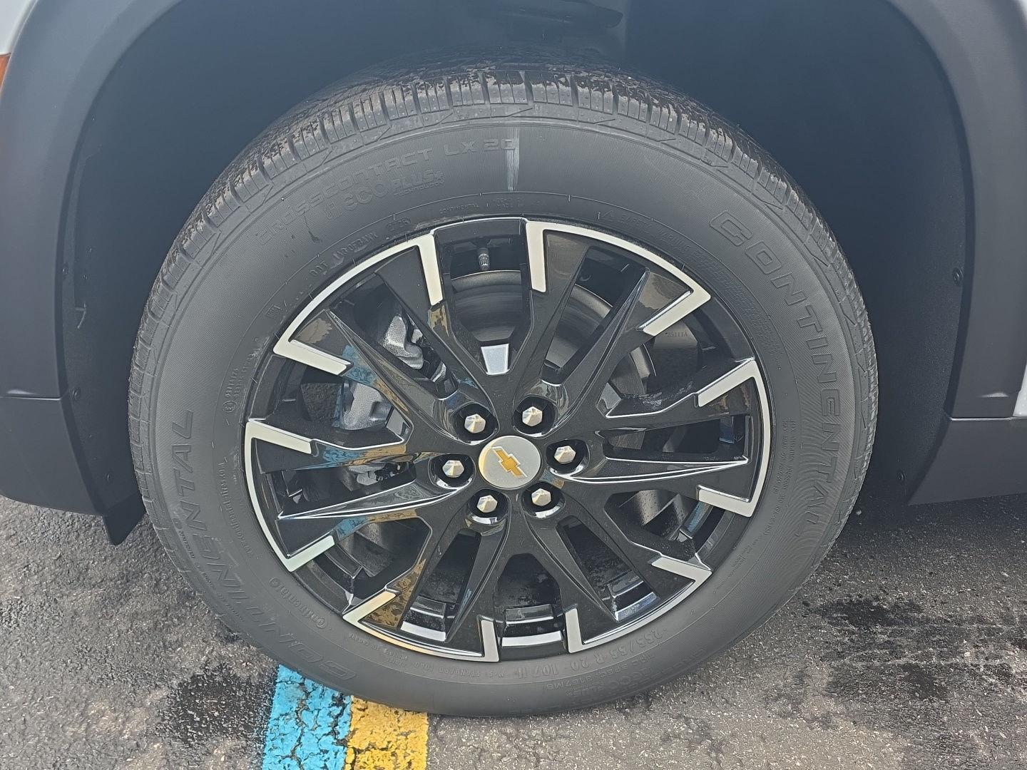 2026 Chevrolet Traverse LT - Photo 9