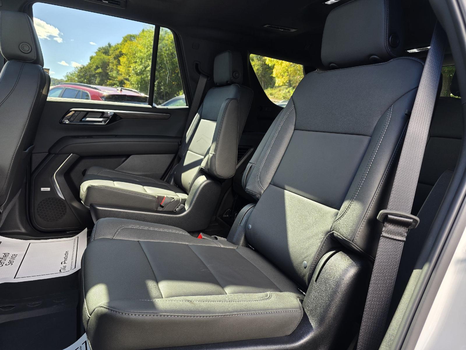 2027 Chevrolet Tahoe Z71 - Photo 21