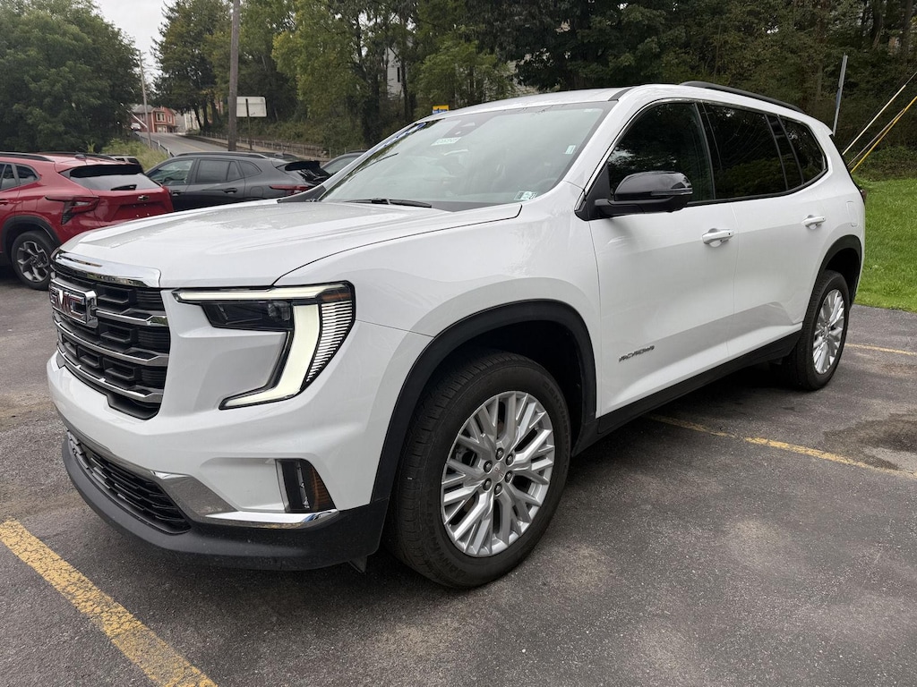 Used 2026 GMC Acadia Elevation SUV