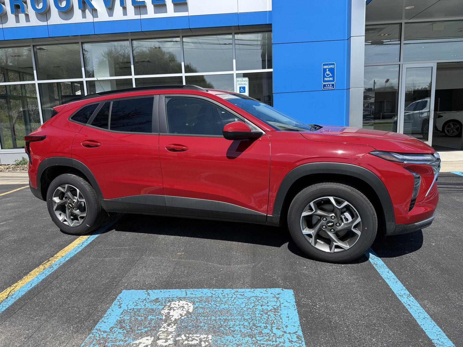 2026 Chevrolet Trax LT - Photo 7