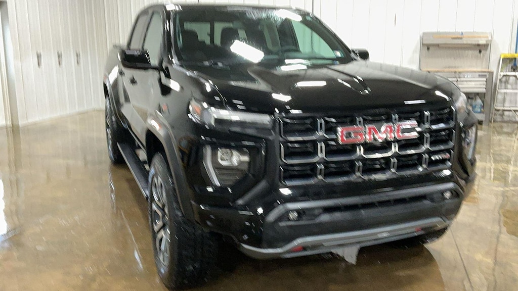 Used 2024 GMC Canyon AT4 Truck