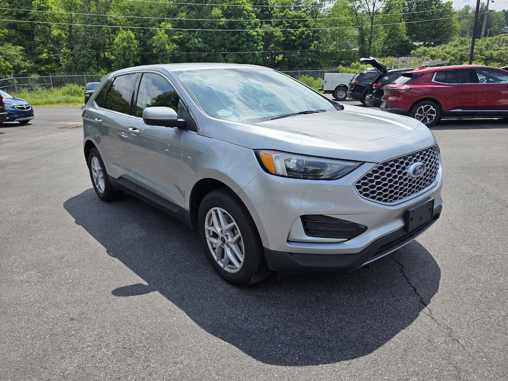 Used 2023 Ford Edge SEL