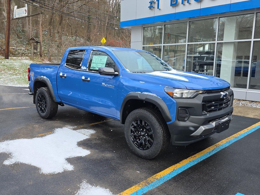 New 2025 Chevrolet Colorado Trail Boss Truck Crew Cab