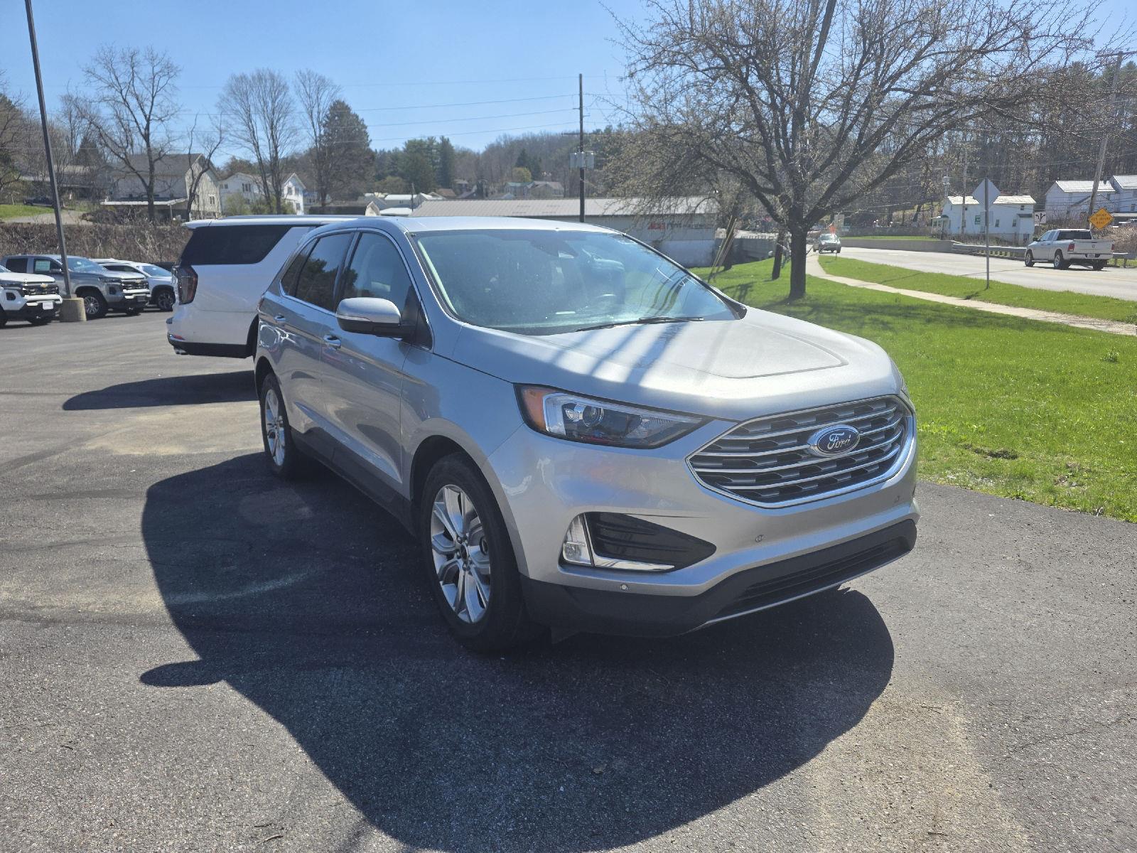 2024 Ford Edge Titanium AWD's photo