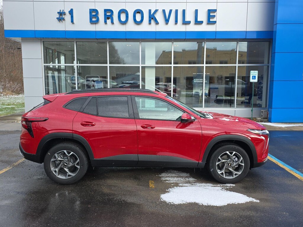 New 2026 Chevrolet Trax LT SUV