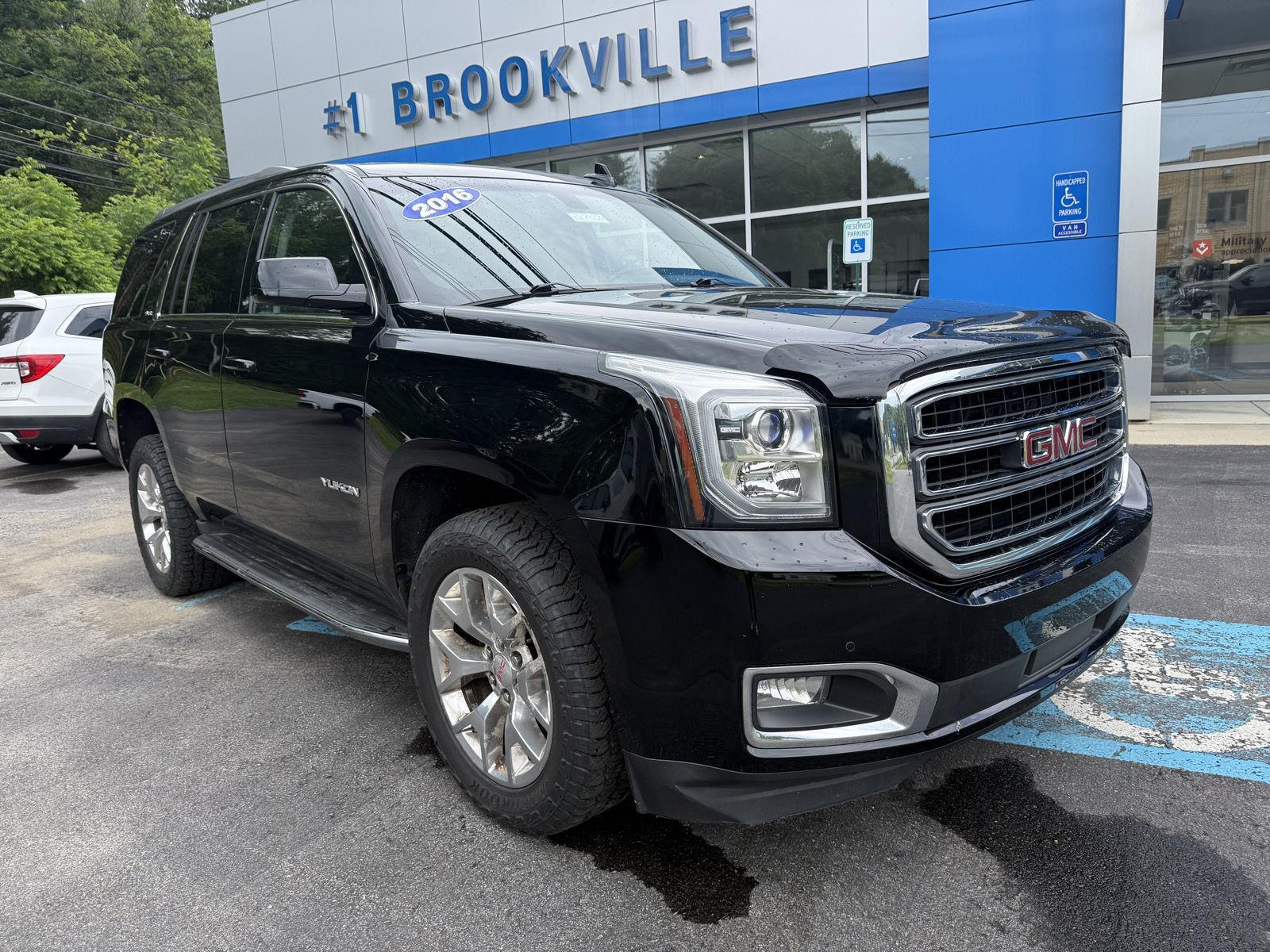2016 GMC Yukon 4WD SLE's photo