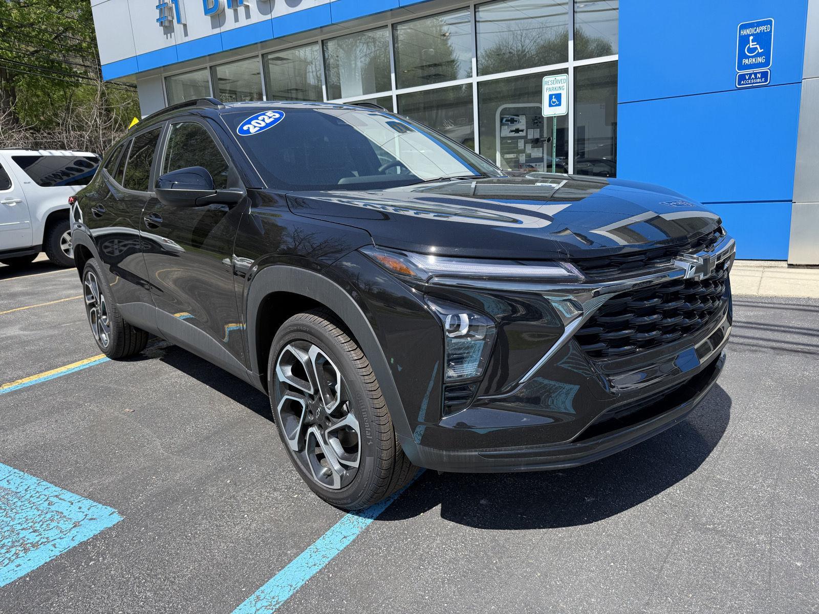 2025 Chevrolet Trax 2RS's photo