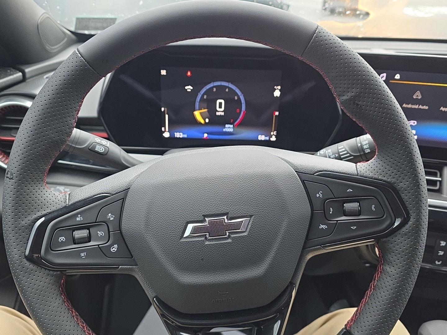 2025 Chevrolet Trax RS - Photo 11