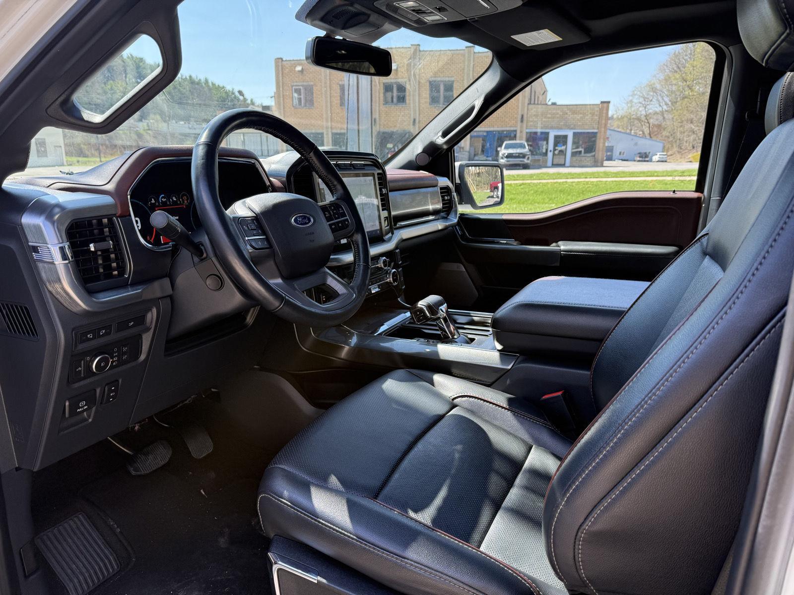 2022 Ford F-150 Lariat - Photo 9