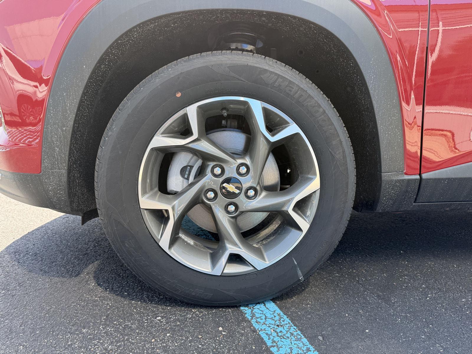 2026 Chevrolet Trax LT - Photo 8