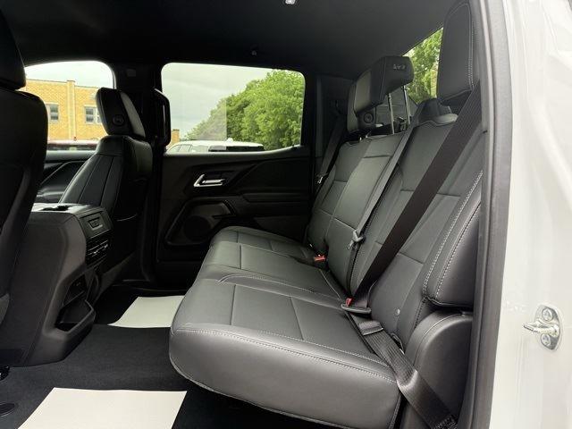 2025 Chevrolet Silverado EV LT - Photo 14