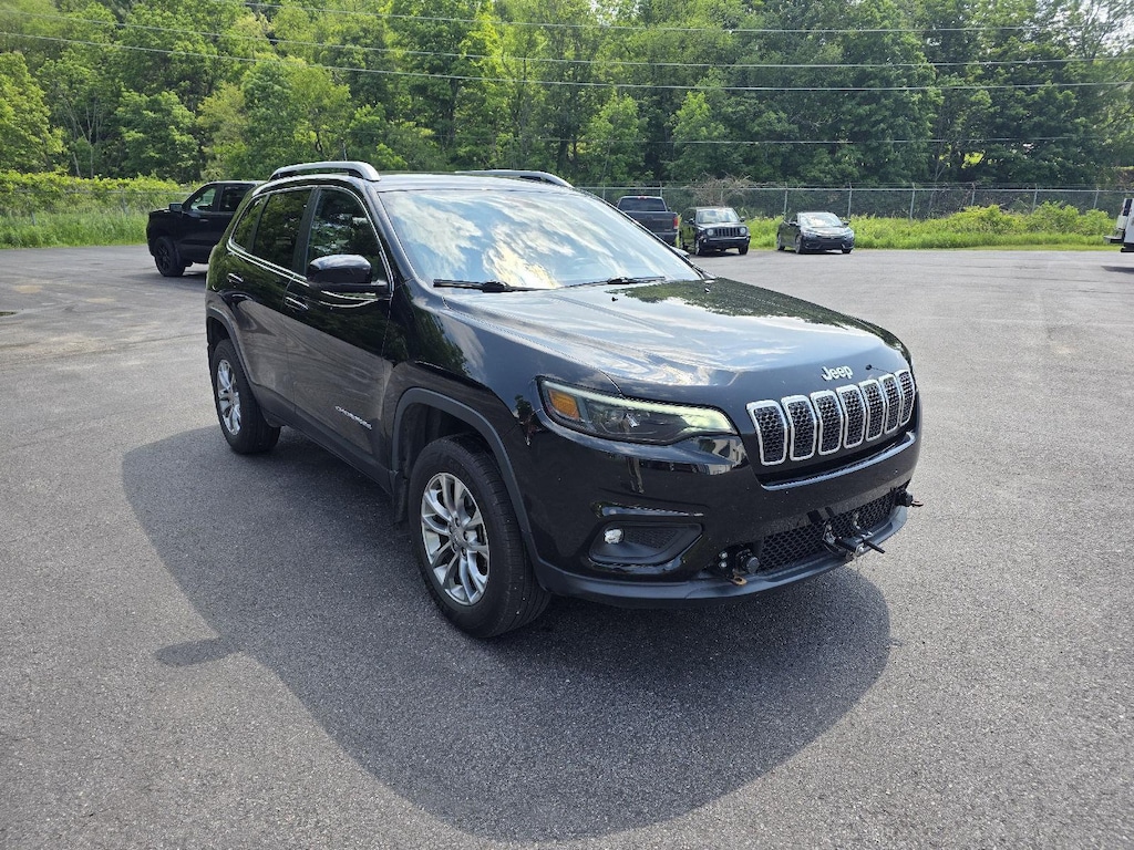 Used 2019 Jeep Cherokee Latitude Plus