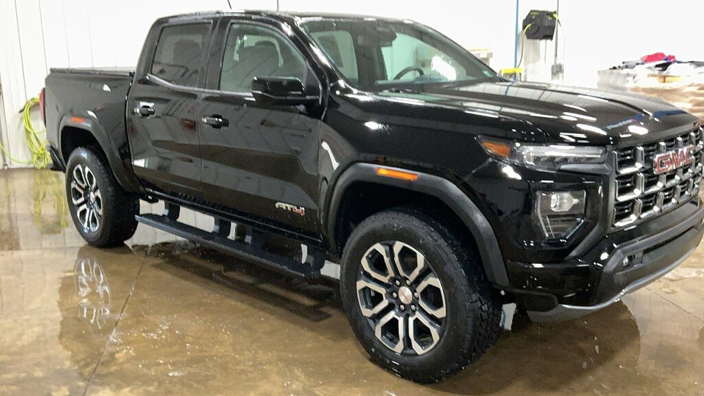 Used 2024 GMC Canyon AT4 Truck