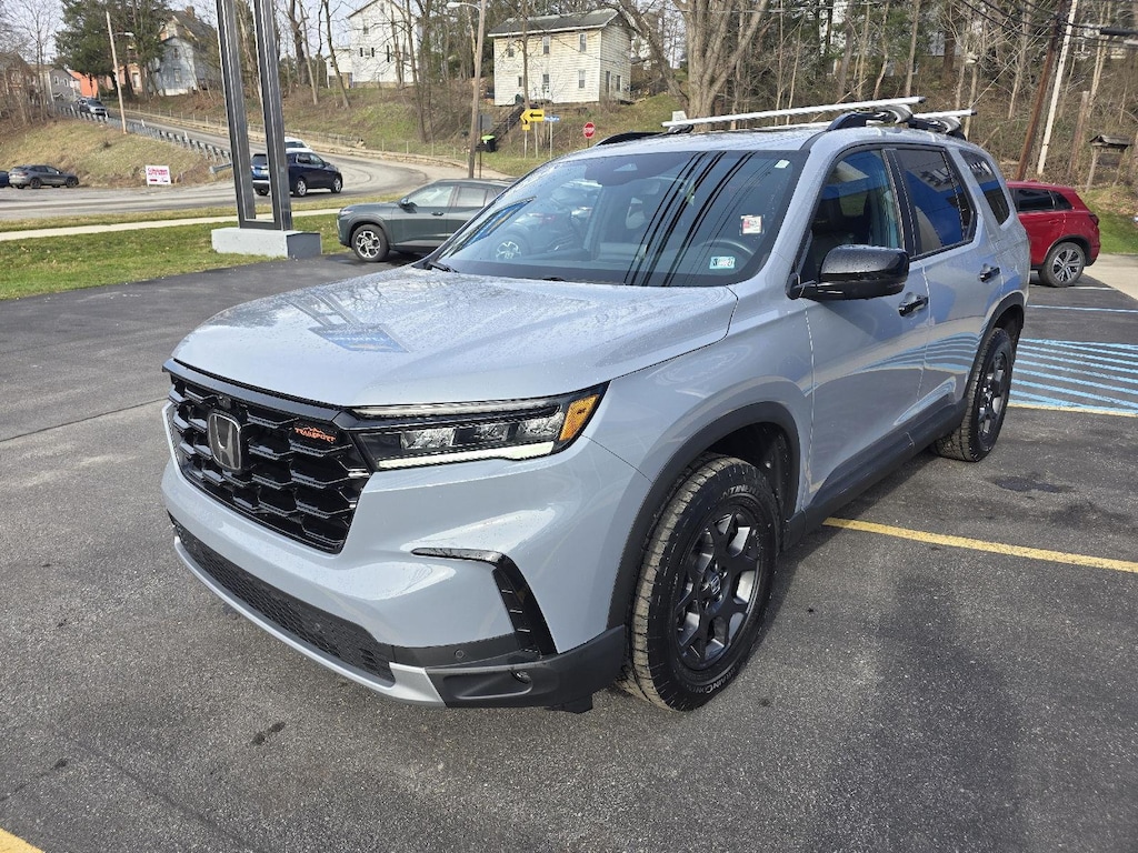 Used 2024 Honda Pilot TrailSport