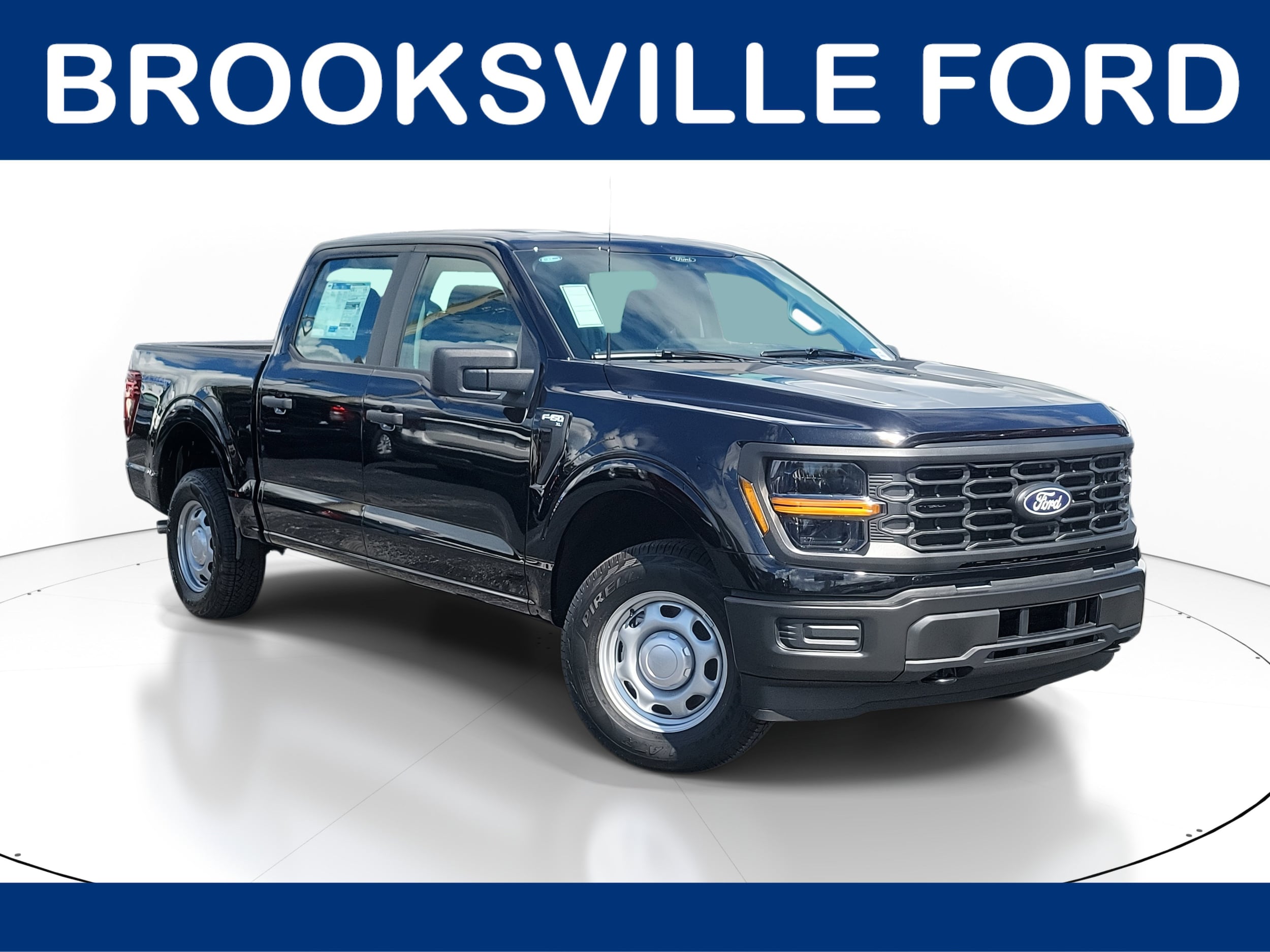 2025 Ford F-150 XL's photo