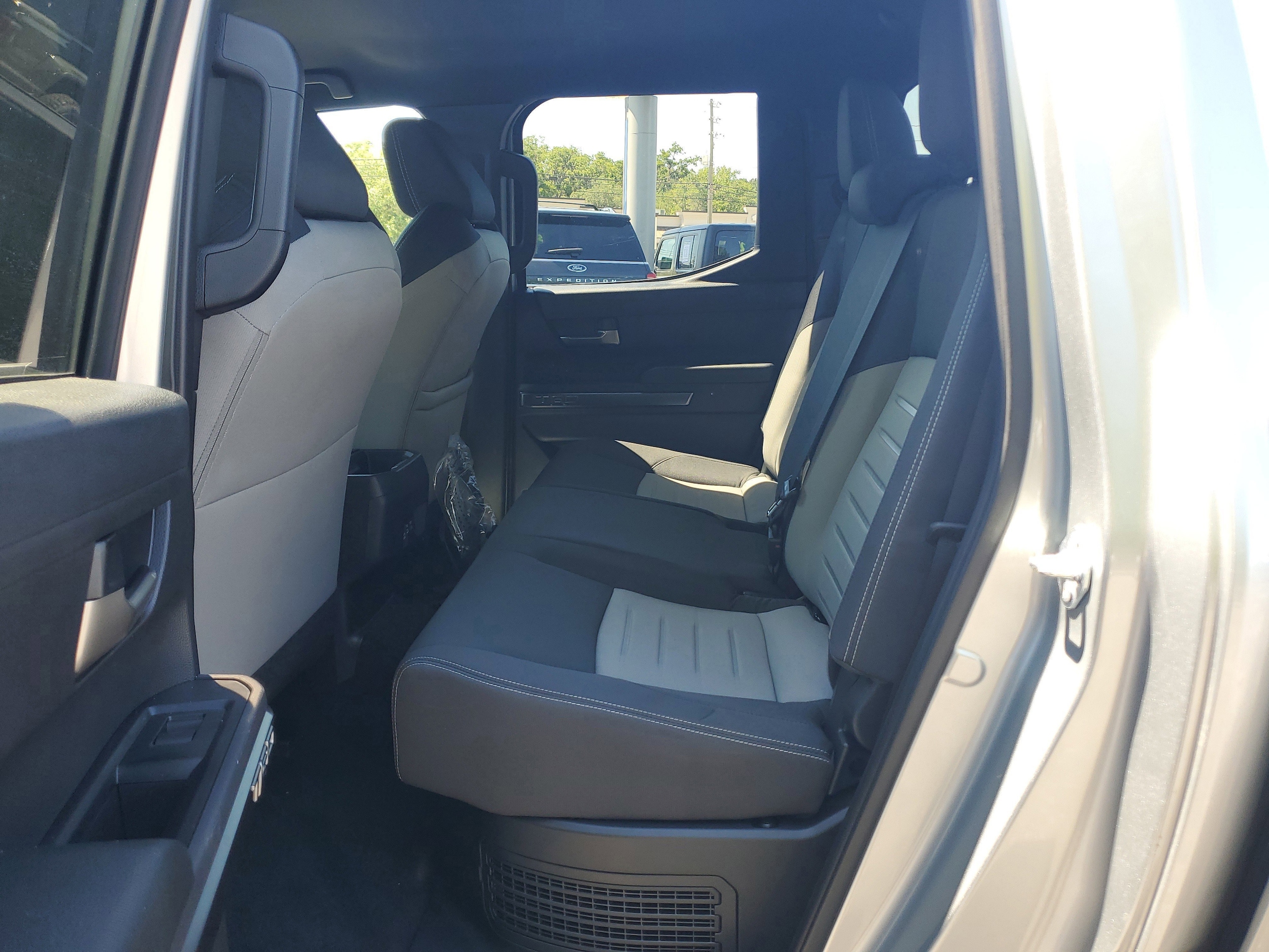 2025 Toyota Tacoma TRD Off Road - Photo 24