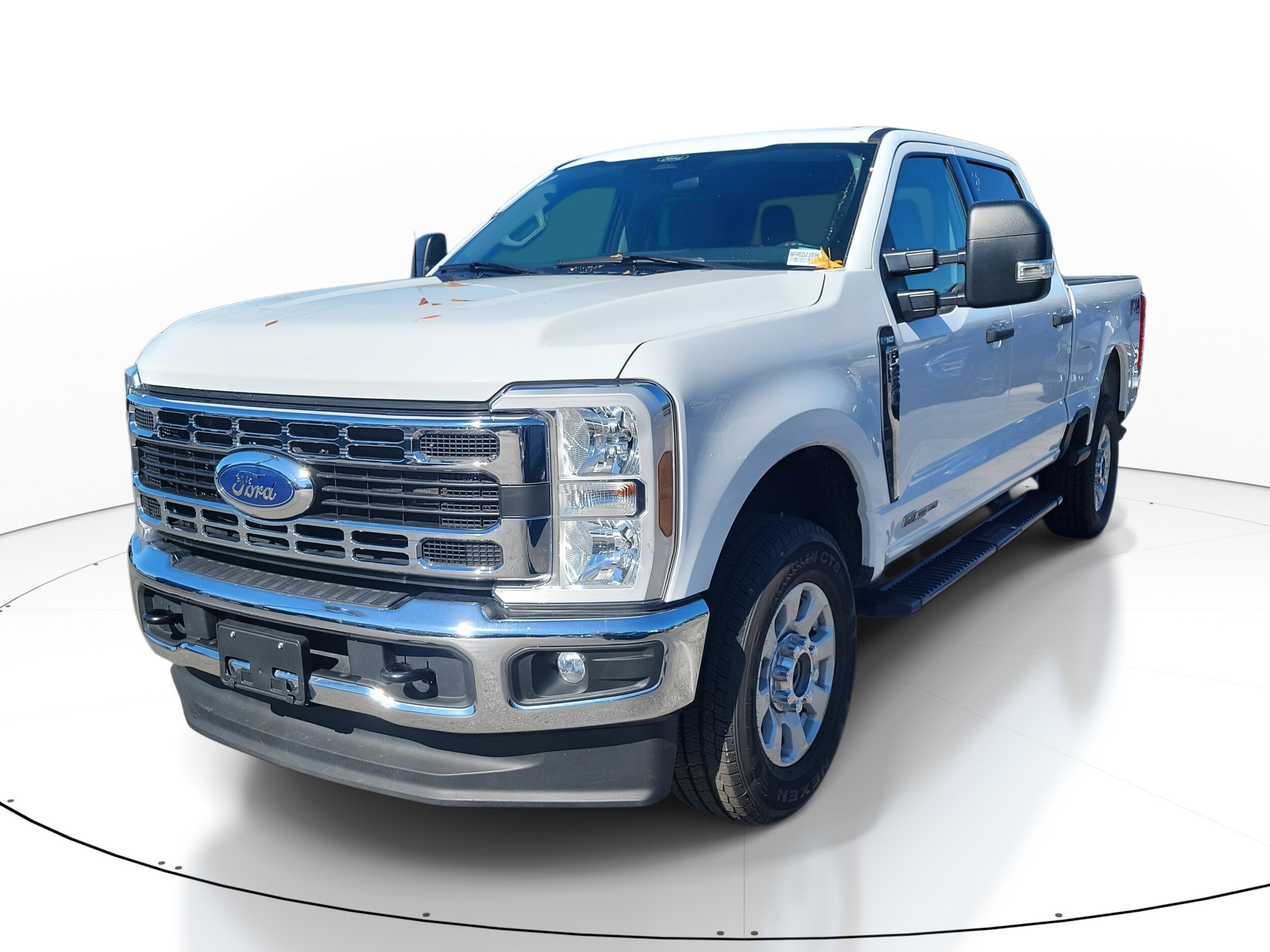 2024 Ford F-250 XLT photo 3