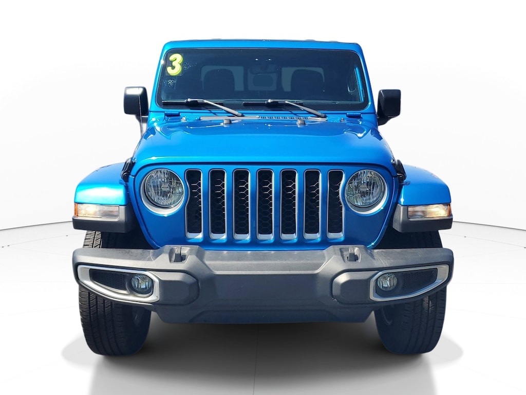 Used 2023 Jeep Gladiator Overland Truck Crew Cab
