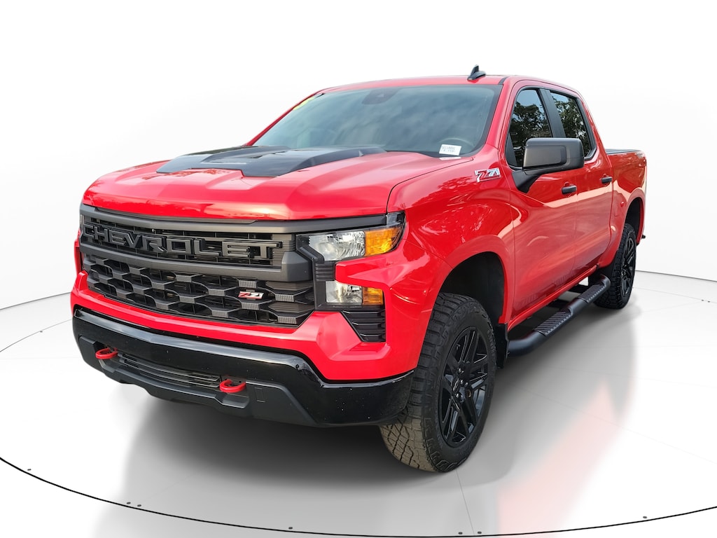 Used 2025 Chevrolet Silverado 1500 Custom Trail Boss Truck Crew Cab