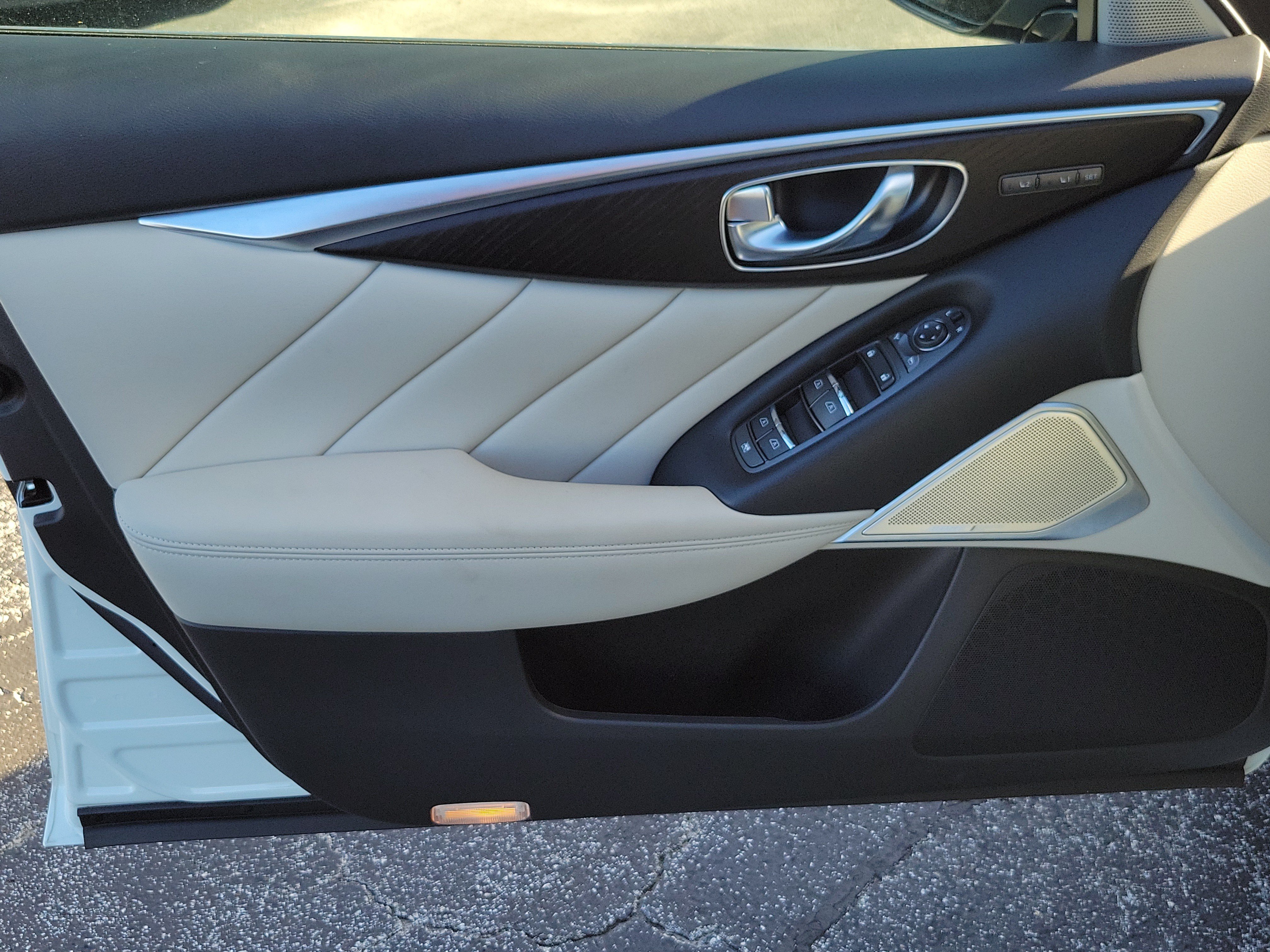2022 INFINITI Q50 SENSORY - Photo 27
