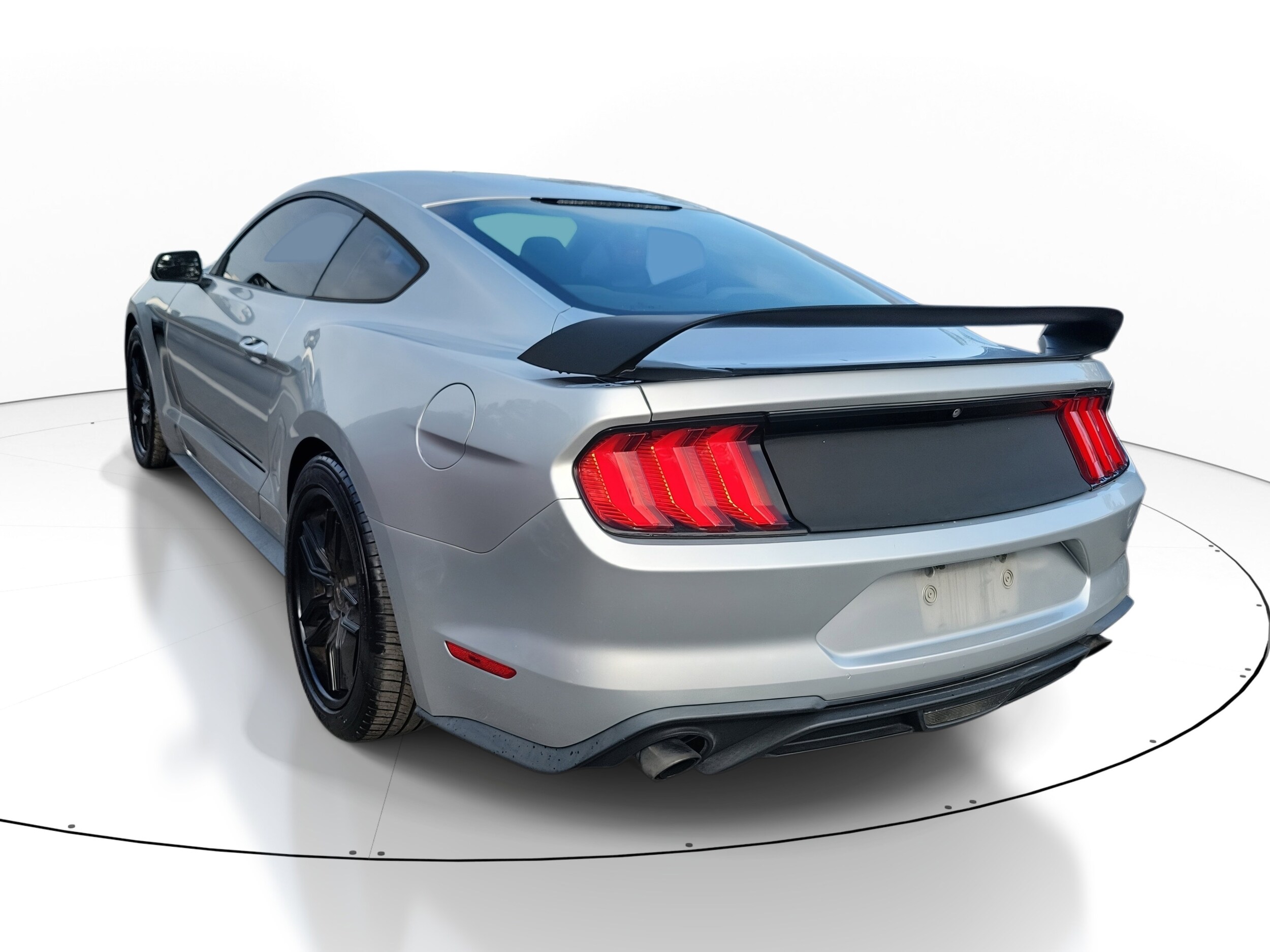 2018 Ford Mustang EcoBoost photo 4