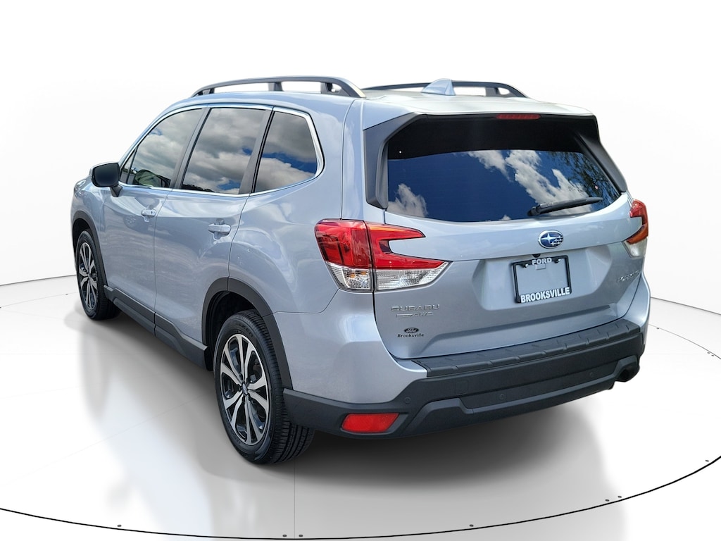 Used 2023 Subaru Forester Limited SUV