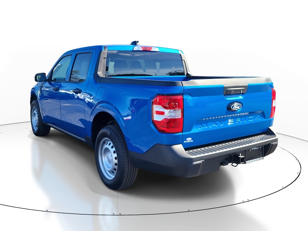 New 2025 Ford Maverick XL Truck SuperCrew