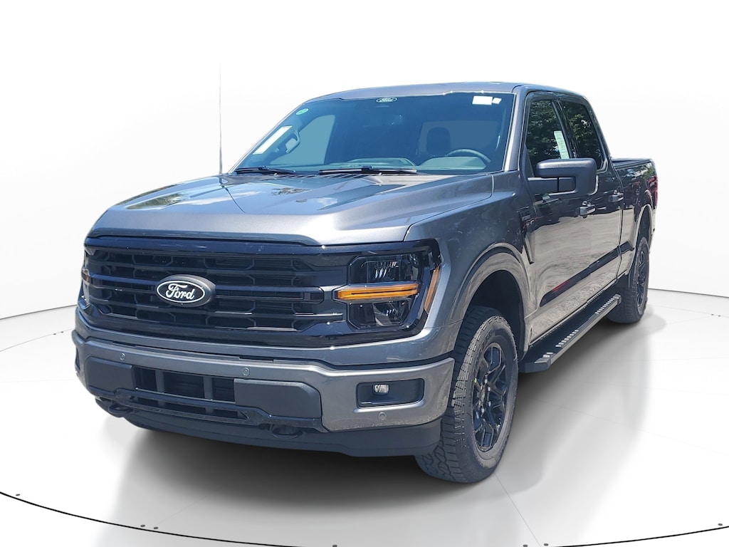 New 2026 Ford F-150 XLT Truck SuperCrew Cab