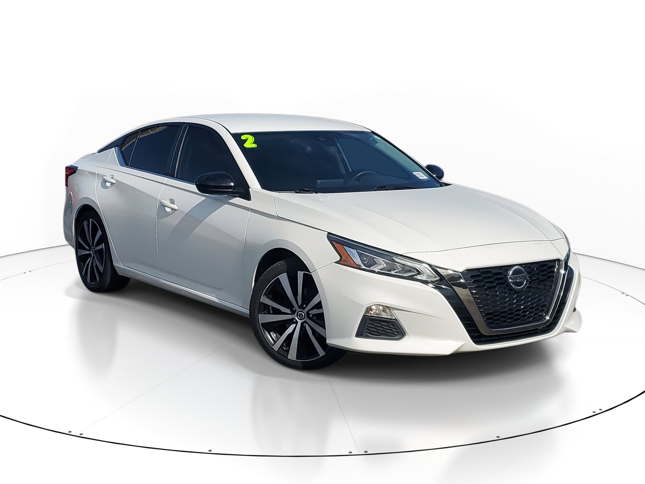 2022 Nissan Altima SR