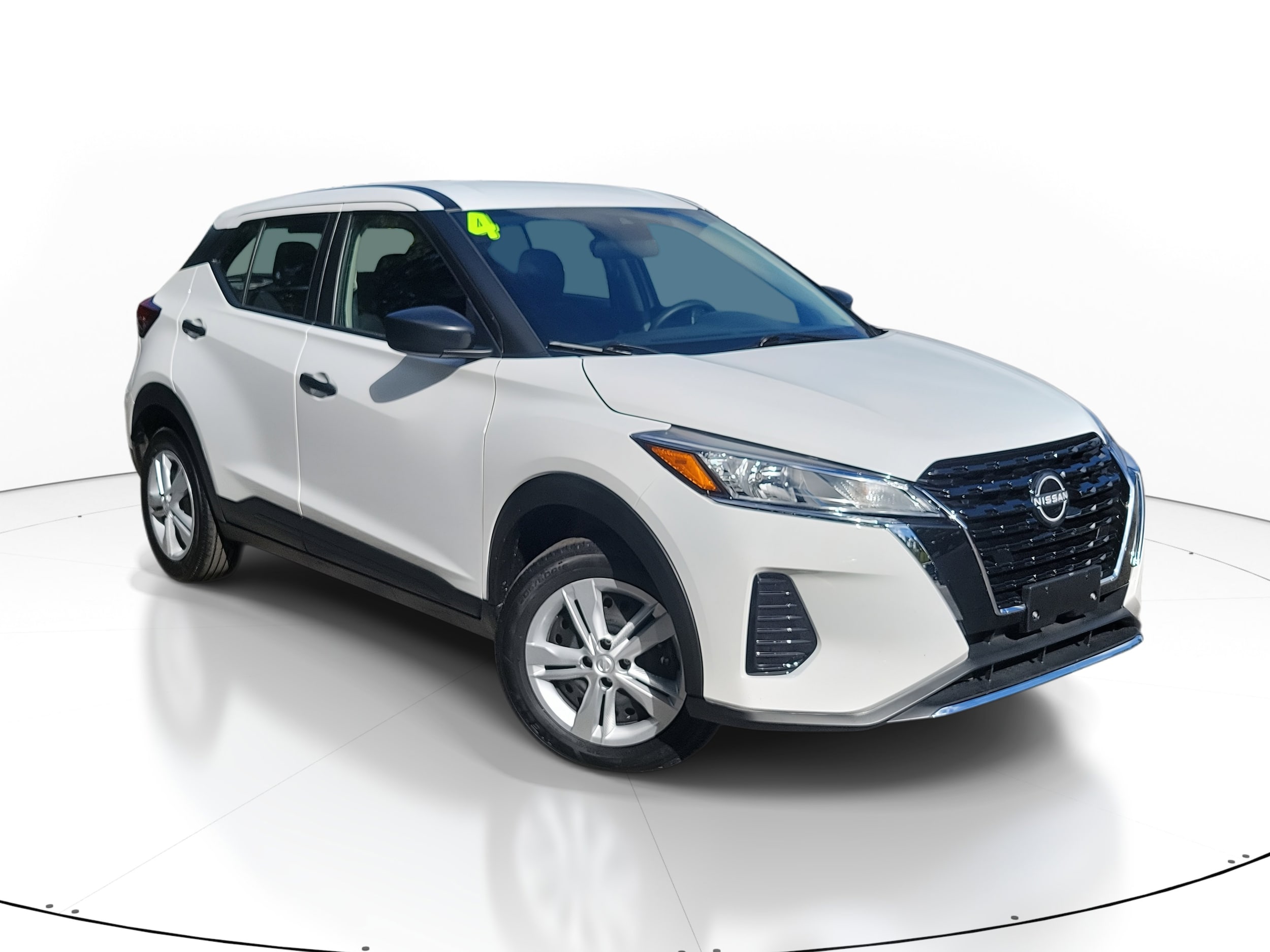 2024 Nissan Kicks