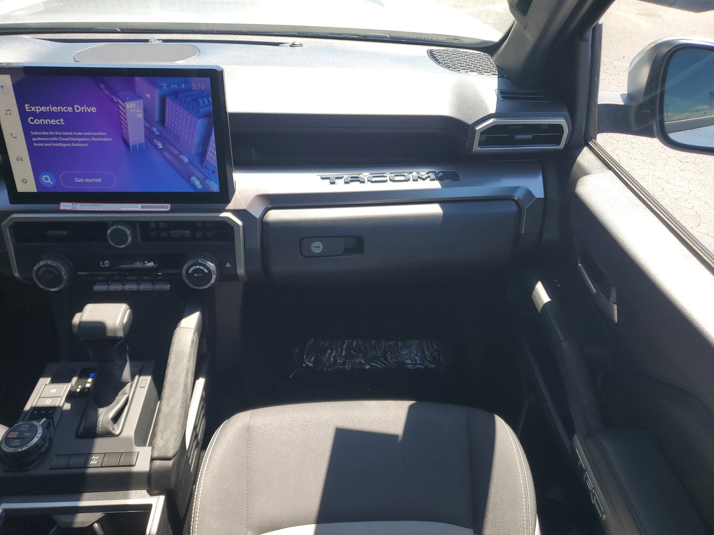 2025 Toyota Tacoma TRD Off Road - Photo 21