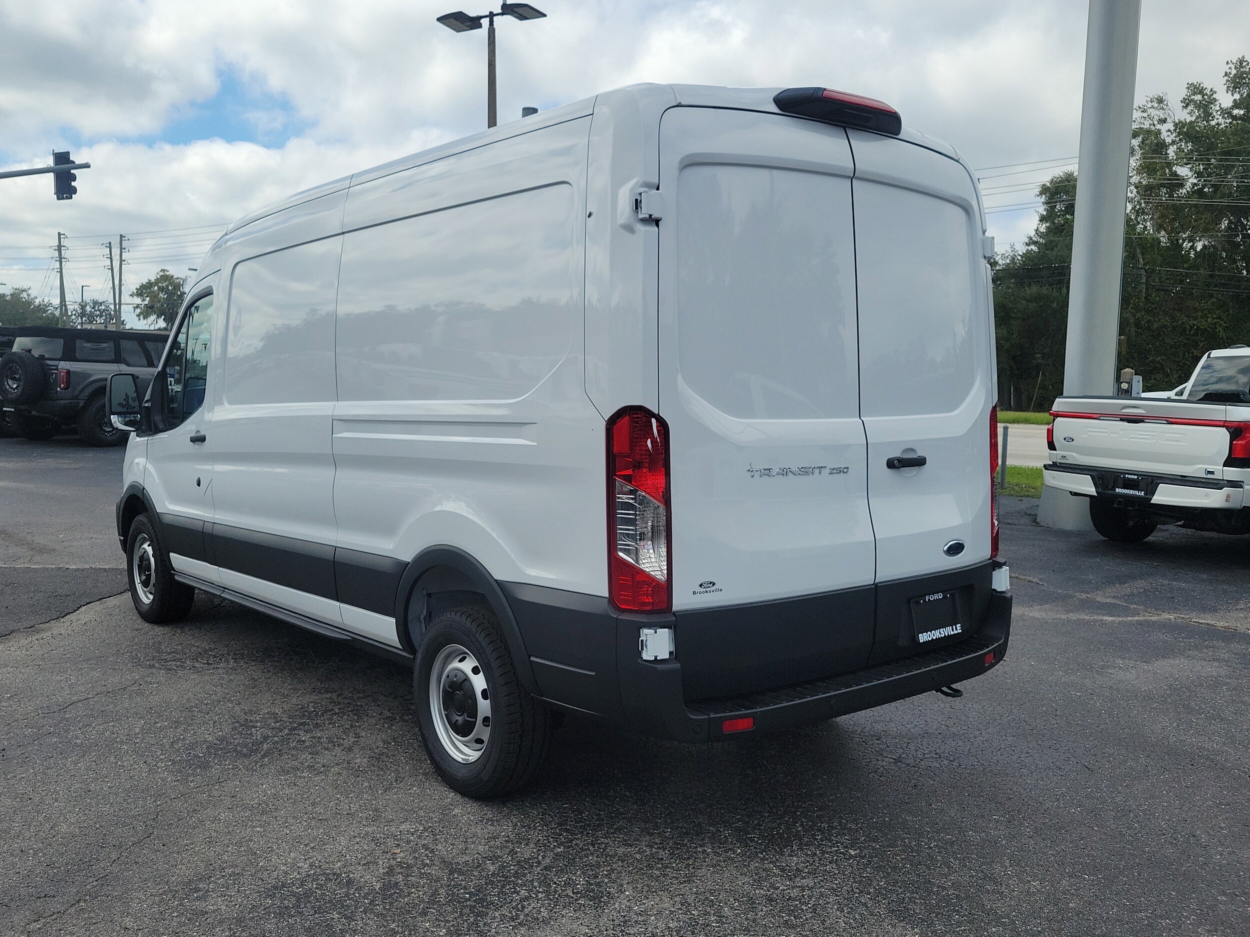 2026 Ford Transit photo 2