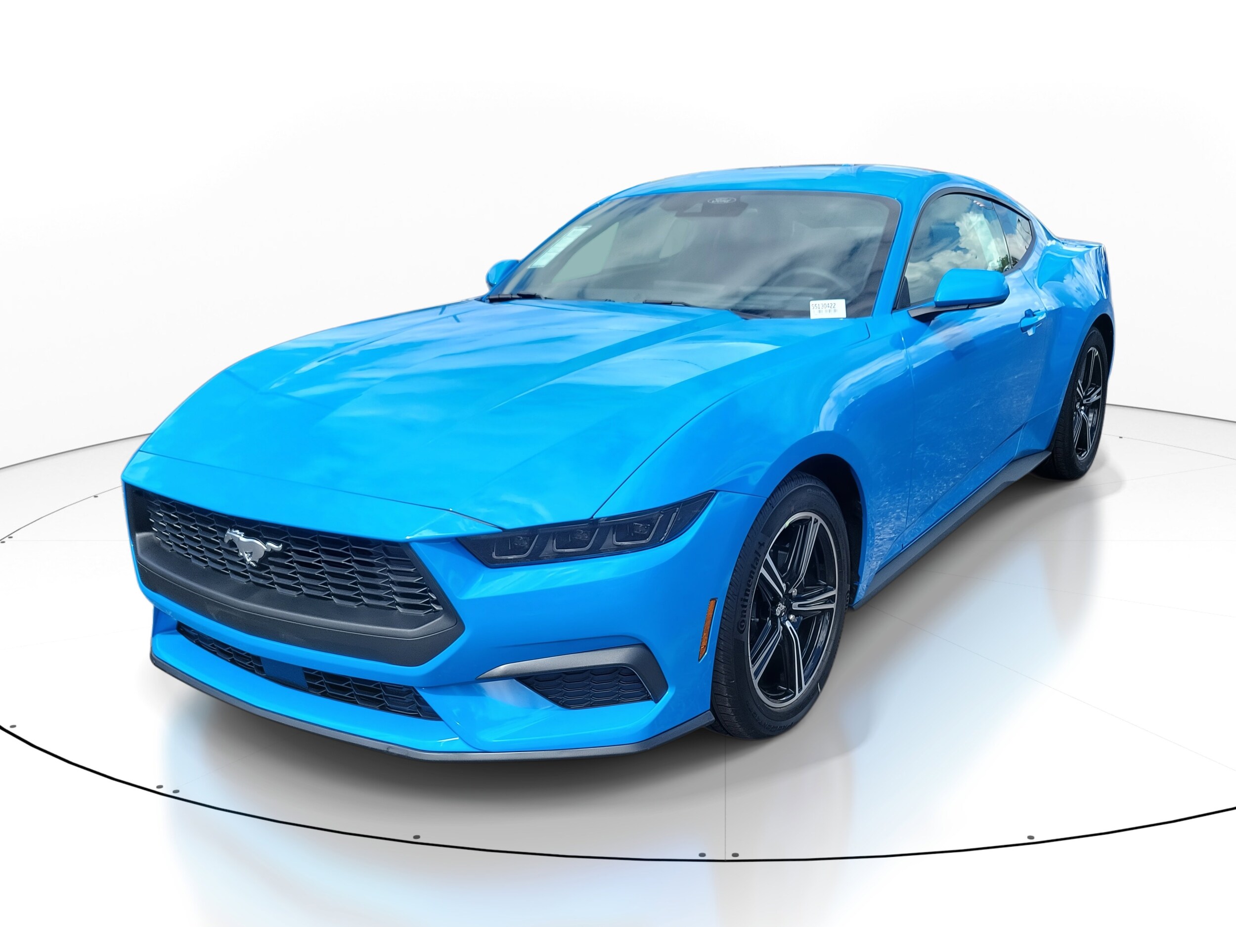 2025 Ford Mustang photo 3