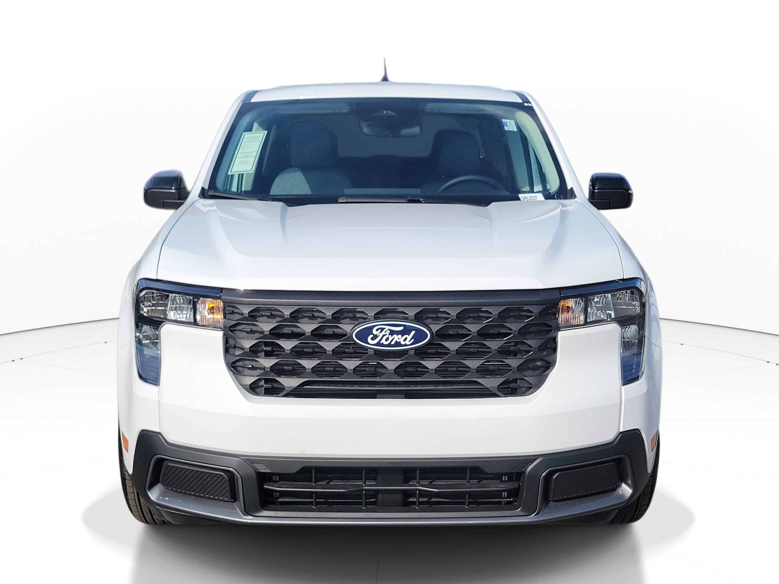 2025 Ford Maverick XLT photo 2