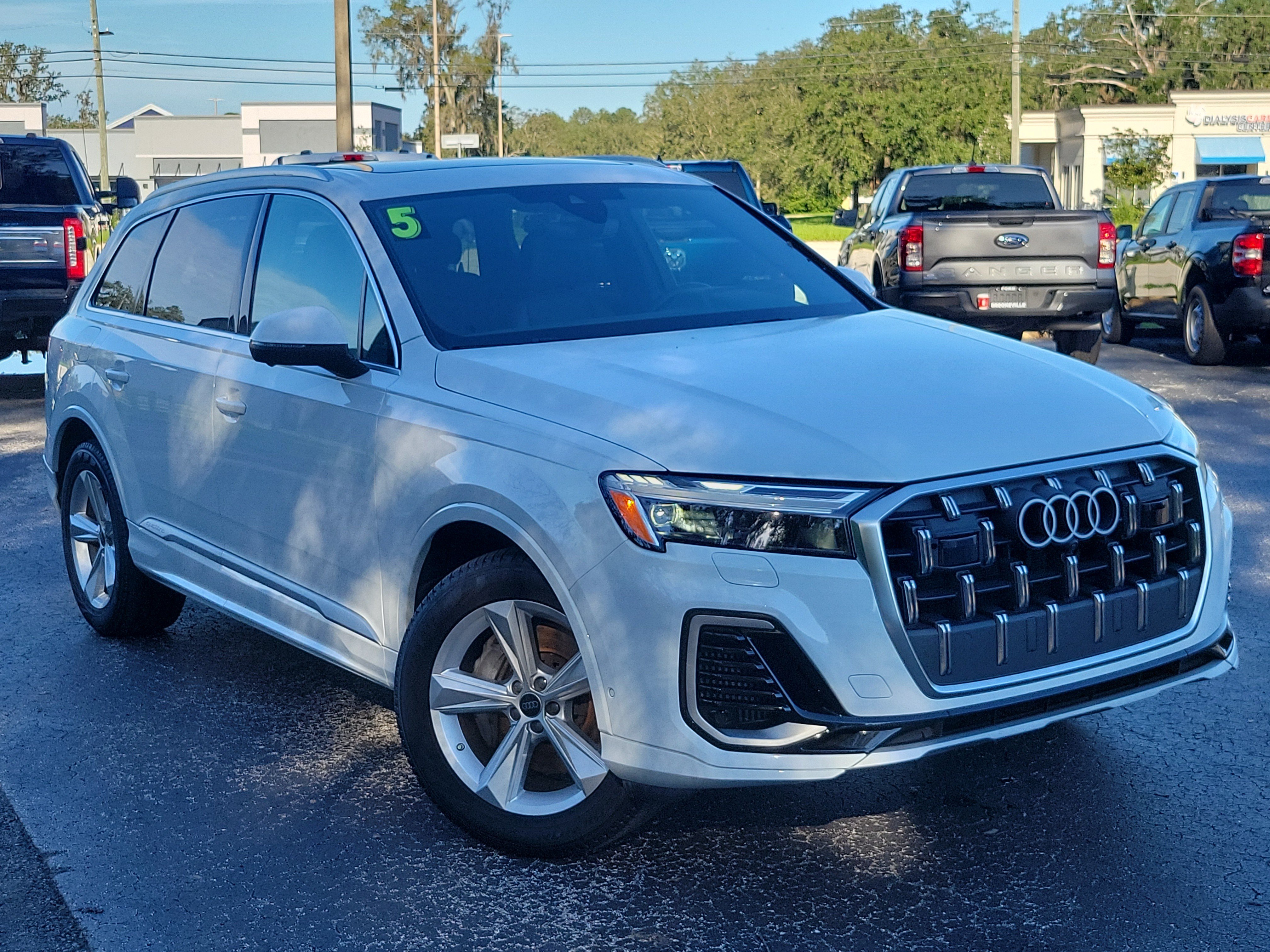 Used 2025 Audi Q7 Premium SUV
