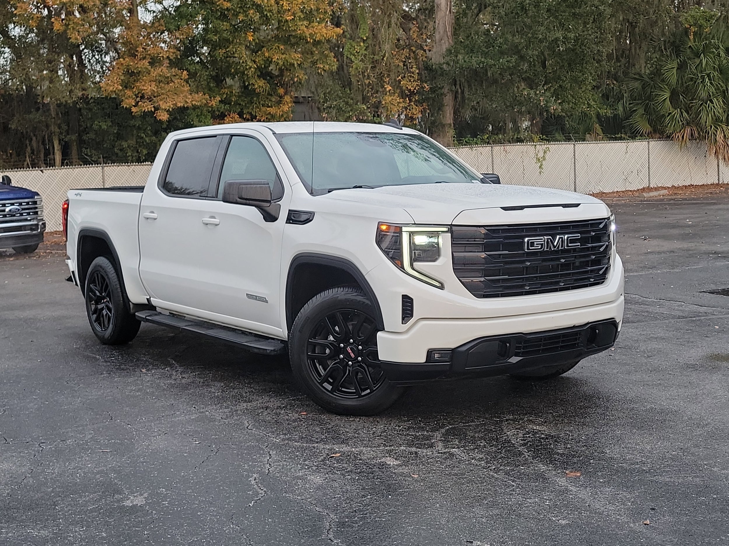 2024 GMC Sierra 1500 Elevation's photo