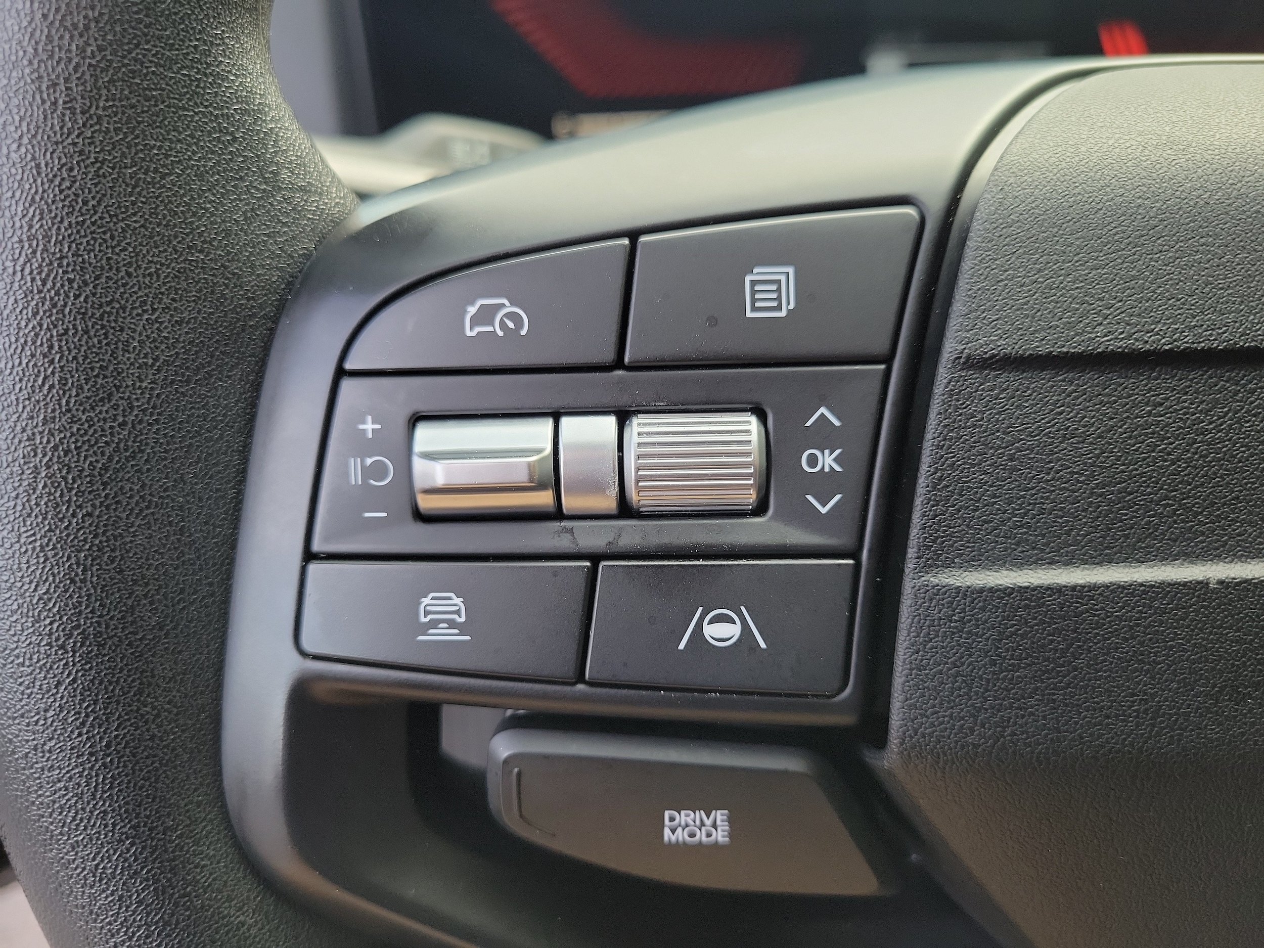 2025 Kia K4 LXS - Photo 26
