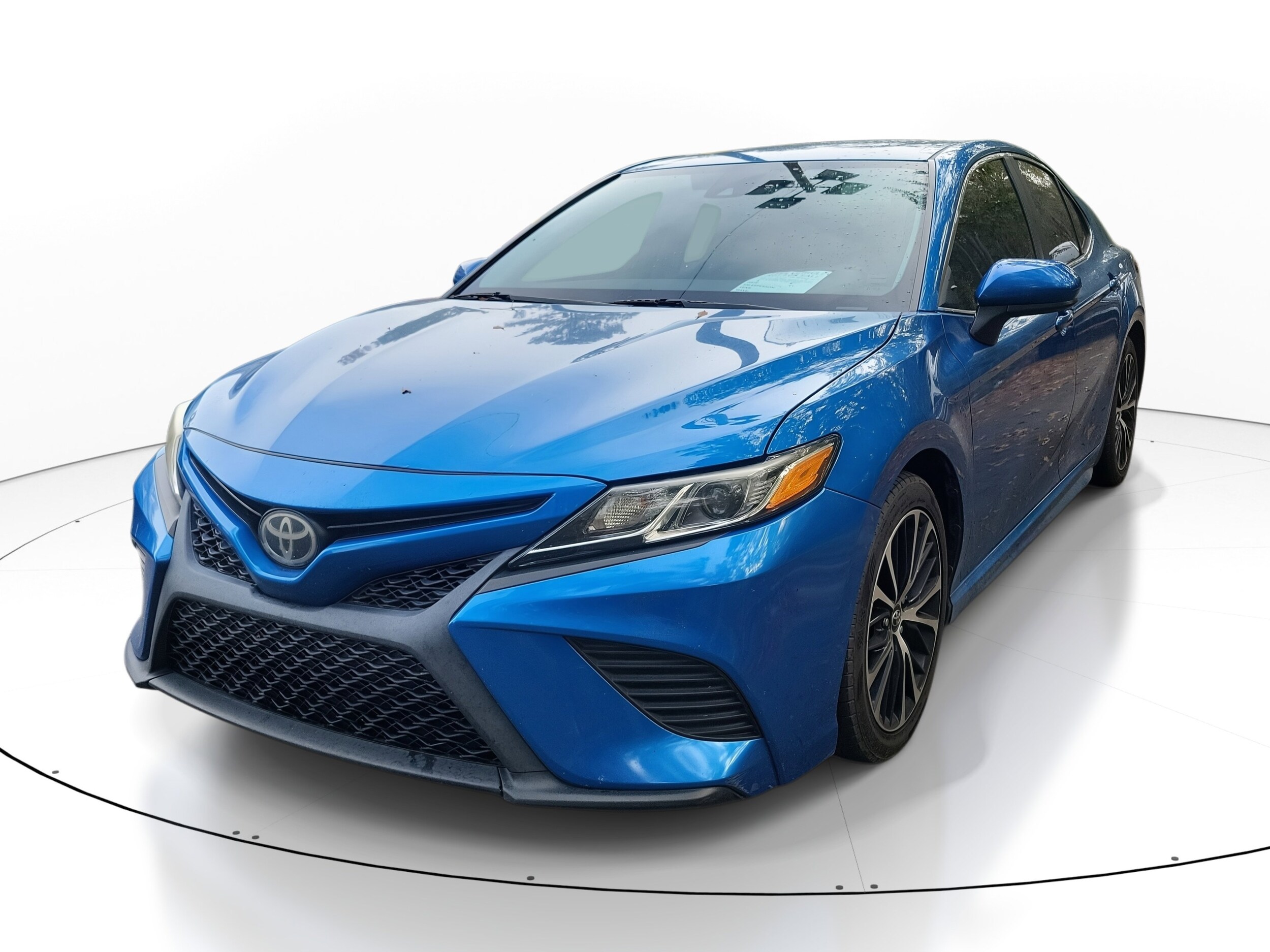 2019 Toyota Camry L photo 3