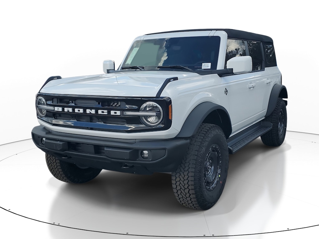 New 2025 Ford Bronco Outer Banks SUV