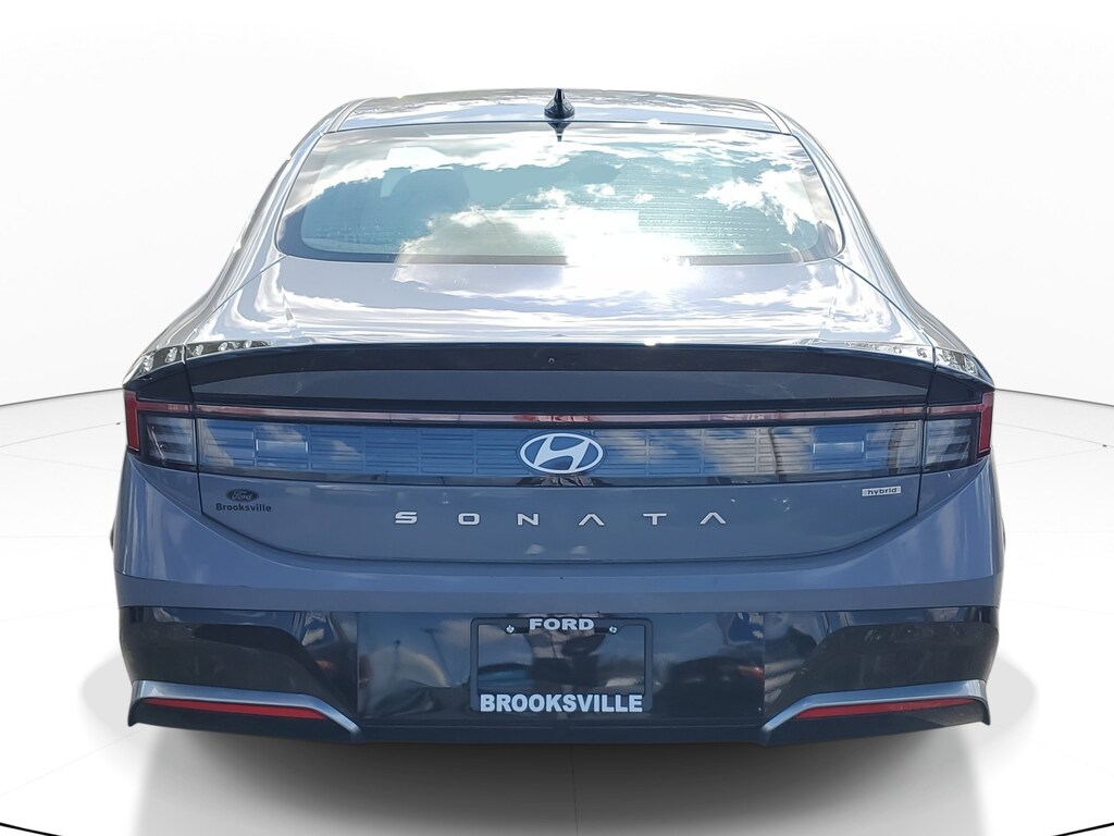 Used 2025 Hyundai Sonata Hybrid SEL Sedan