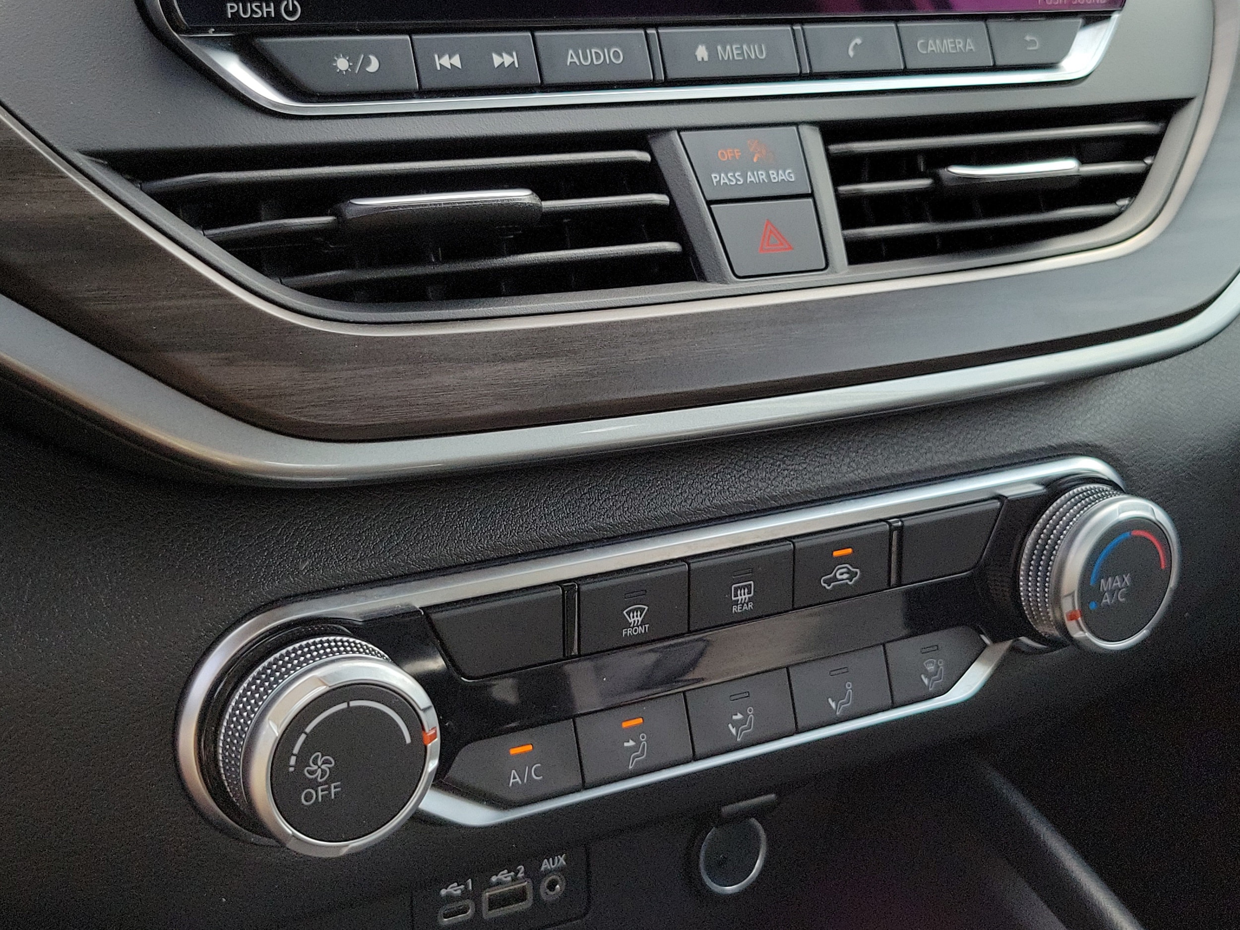 2025 Nissan Altima SV - Photo 10