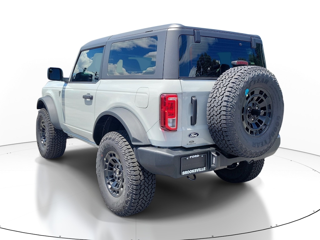 New 2026 Ford Bronco Base SUV