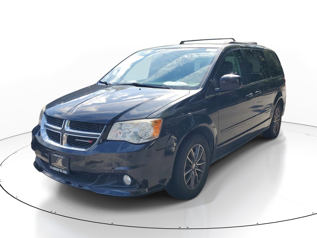 Used 2017 Dodge Grand Caravan SXT Van